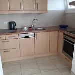 S&m Apartment *