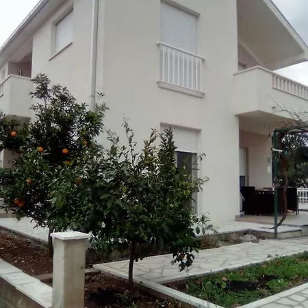 S&m דירה Drače